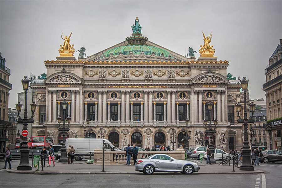 Academia Nationale De Musique