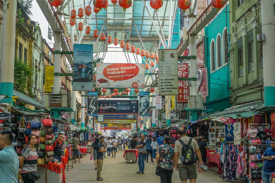 Saturday Walking Street Market